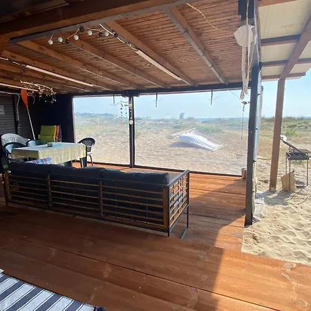 캠프장 Sea Caravan On The *