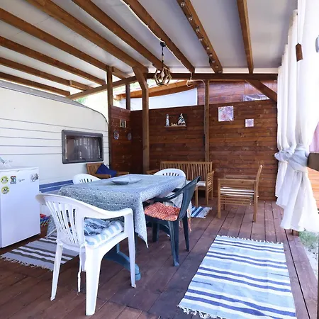 Кемпинг Sea Caravan On The Китен
